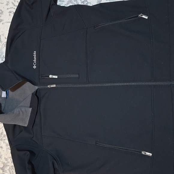 Columbia Black and Gray Jacket - Picture 3 of 4